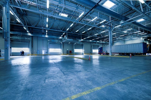 Warehouse Facility Management